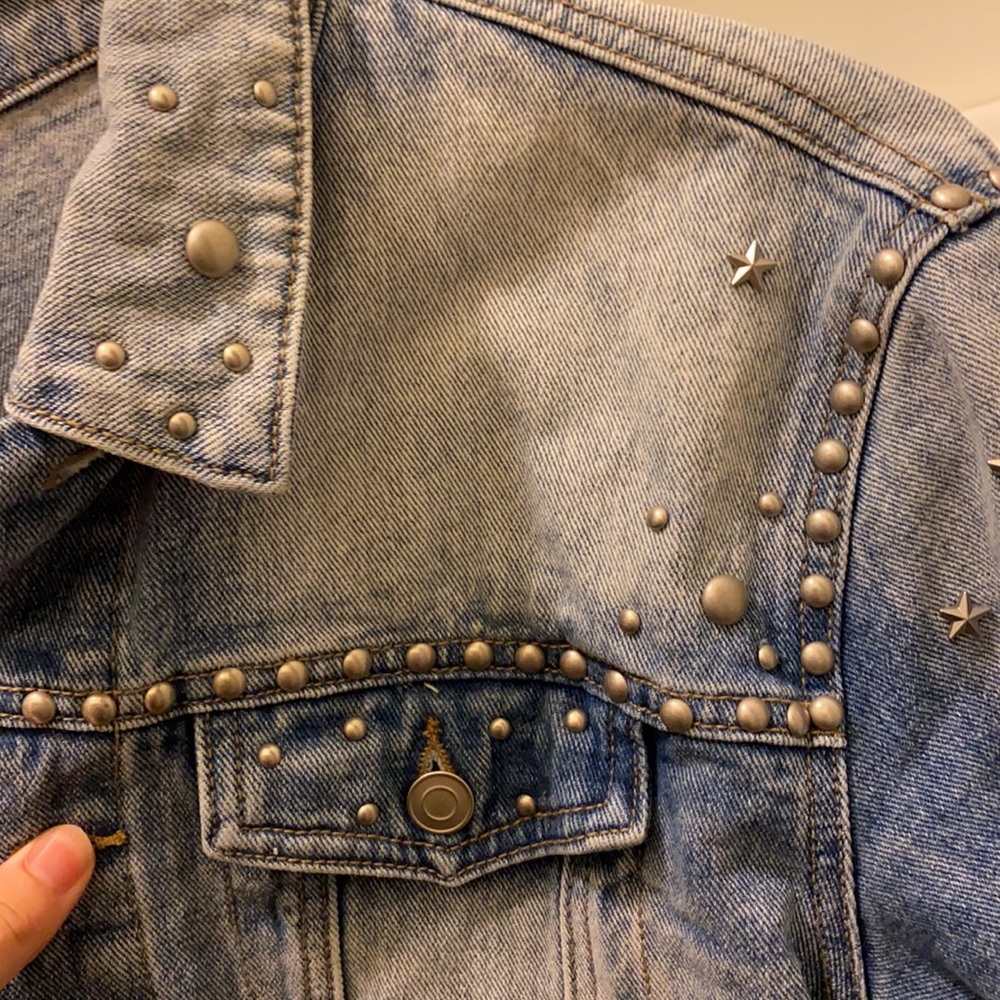 Jean jacket - Picture 2 of 4